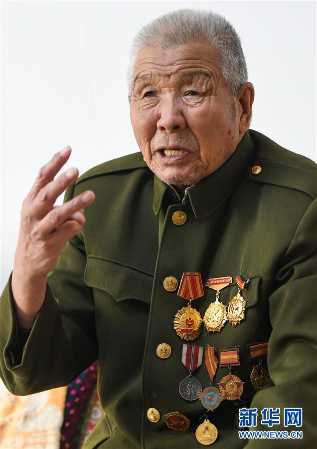 （紀(jì)念抗美援朝70周年·圖文互動）為將軍守陵,，此生不改——記守護楊靖宇烈士陵園的老兵徐振明